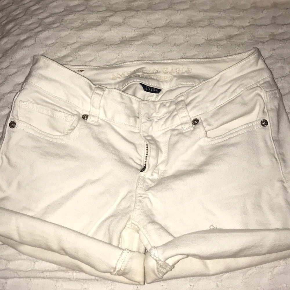 American Eagle white shorts!